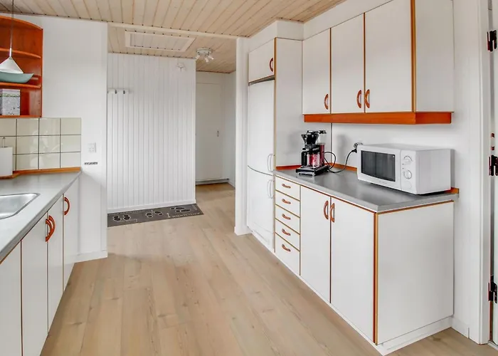 Terhi - 200m From The Sea By Interhome Ferienhaus *