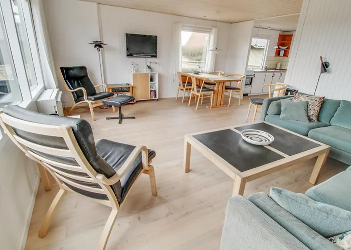 Terhi - 200m From The Sea By Interhome *